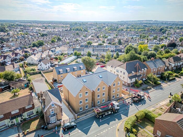 2 Bedroom Apartment To Rent In Milton Mount, Old Road East, Gravesend, Kent, DA12