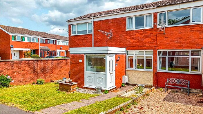 3 Bedroom End Of Terrace House For Sale In Peartree Avenue, Kingsbury, Tamworth, Warwickshire, B78