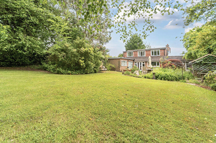4 Bedroom Bungalow For Sale In Lower Station Road, Newick, BN8