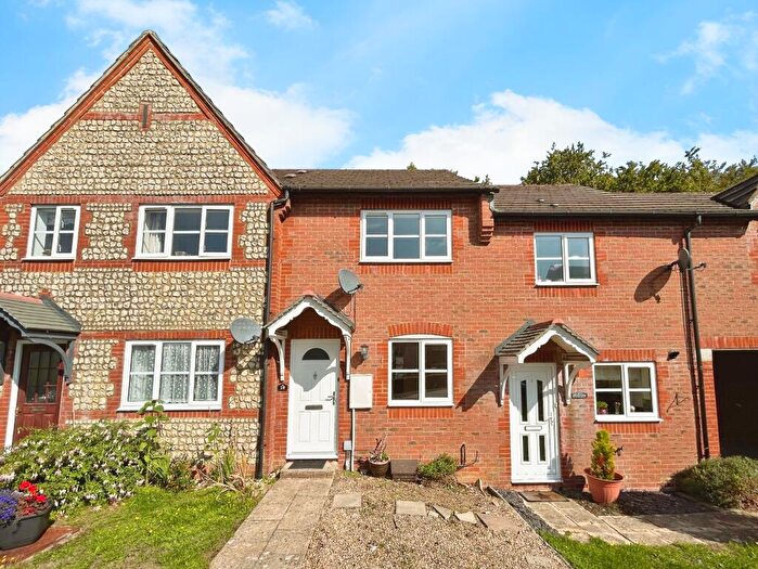 2 Bedroom Terraced House For Sale In St James Close, Bishopdown Farm, Salisbury, SP1