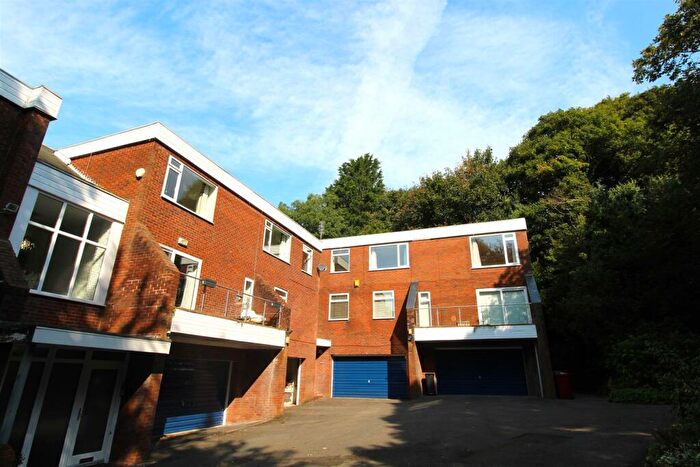 2 Bedroom Apartment To Rent In Whinslee Drive, Lostock, Bolton, BL6