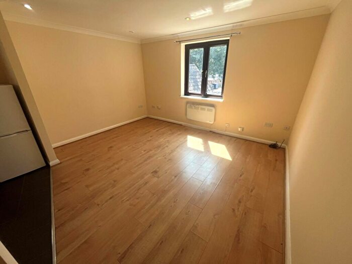 Flat To Rent In High Street, Chatteris, PE16