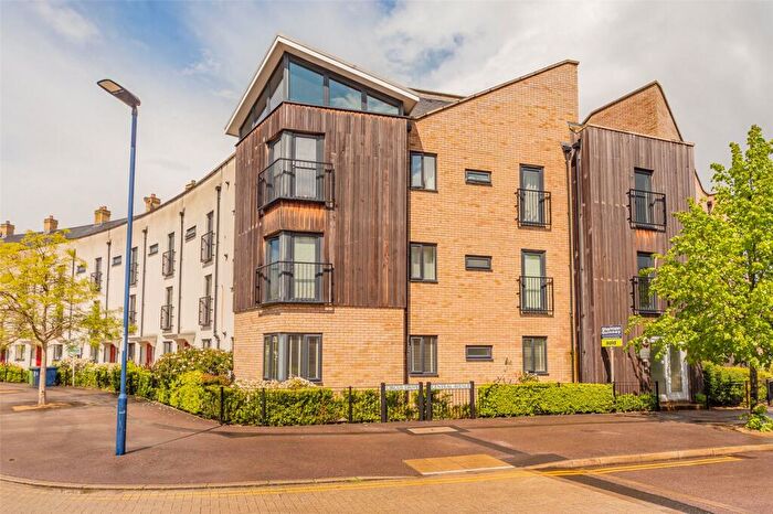 2 Bedroom Apartment To Rent In Central Avenue, Cambridge, Cambridgeshire, CB4