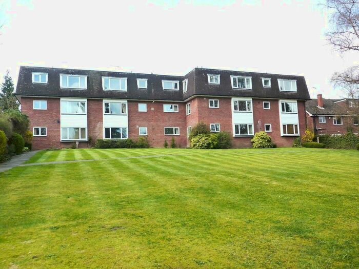 1 Bedroom Flat To Rent In Oakbank Watling Street, Radlett, WD7