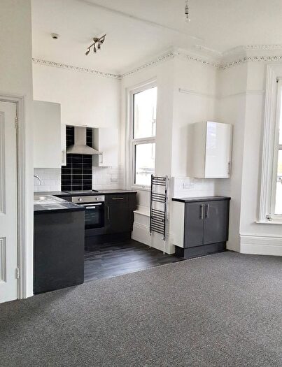 1 Bedroom Flat To Rent In Cornwallis Terrace, Hastings, TN34