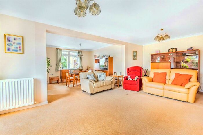 2 Bedroom Apartment To Rent In Fairlea Grange, Denbigh Gardens, Bassett, Hampshire, SO16