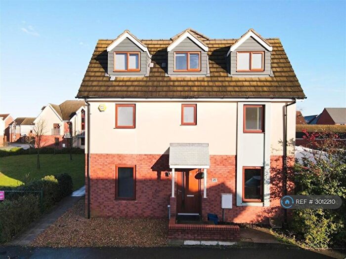 4 Bedroom Semi-Detached House To Rent In Poppy Avenue, Milton Keynes, MK10