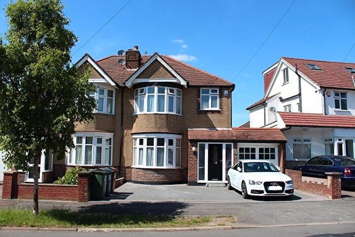 3 Bedroom Semi-Detached House To Rent In Park Crescent, Harrow, HA3