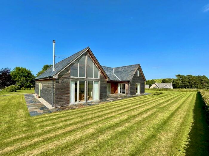 5 Bedroom Detached House For Sale In Tullynessle, Alford., AB33