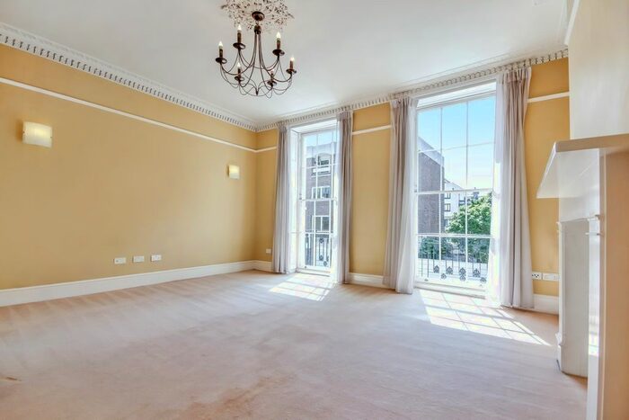 Studio To Rent In Blandford Street, London, W1U