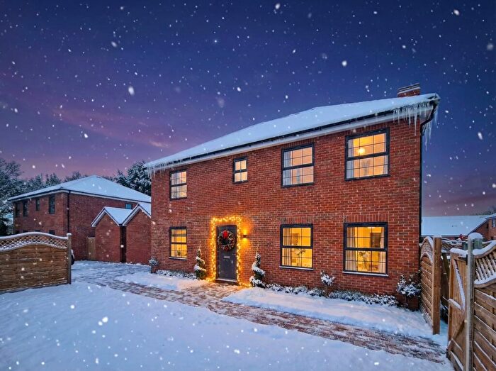 4 Bedroom Detached House To Rent In Sabre Close, Dunmow Road, Felsted, Essex, CM6