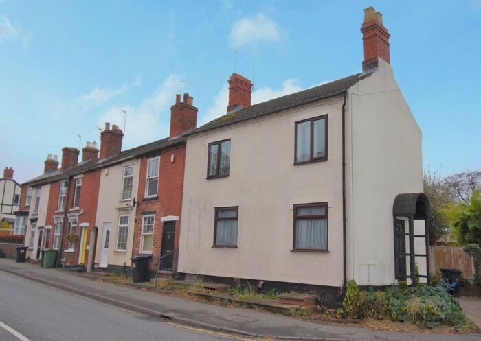 1 Bedroom Flat To Rent In High Street, Stourbridge, West Midlands, DY8