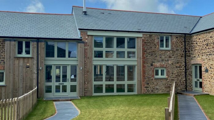 3 Bedroom House For Sale In Little Combe, Hollacombe, Holsworthy, EX22