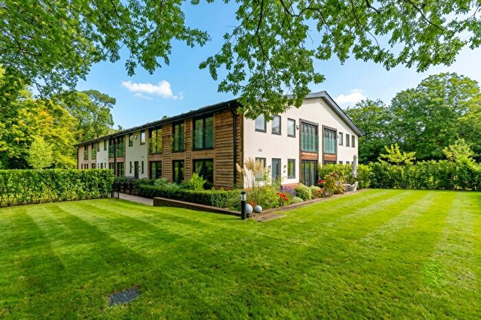 3 Bedroom House For Sale In Prince Albert Drive, Ascot, SL5