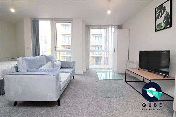 Flat To Rent In Adelphi Wharf, Adelphi Street, Salford, Greater Manchester, M3