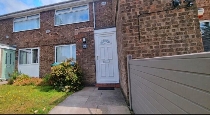 2 Bedroom Flat For Sale In Ardmore Walk, Manchester, M22