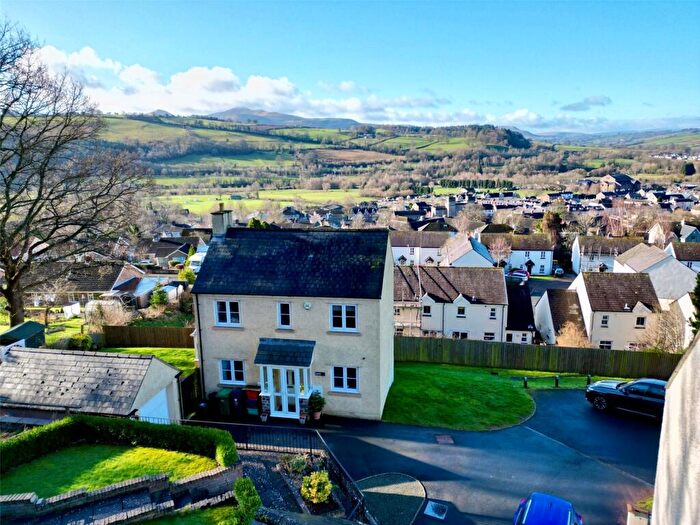 4 Bedroom Detached House For Sale In Eluneds Drive, Brecon, Powys, LD3