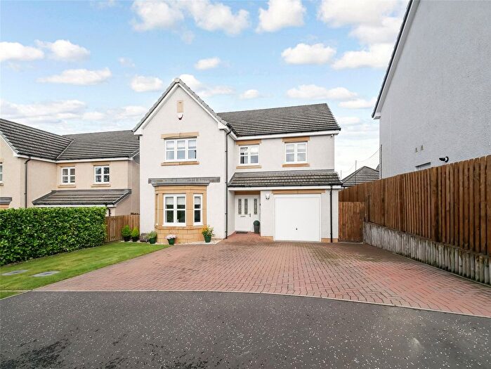 4 Bedroom Detached House For Sale In College Gardens, Burnside, Glasgow, South Lanarkshire, G73