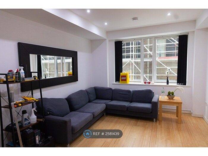 2 Bedroom Flat To Rent In Joiner Street, Manchester, M4