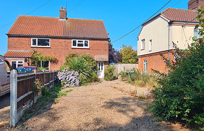 3 Bedroom Semi-Detached House For Sale In The Green, Knapton, NR28