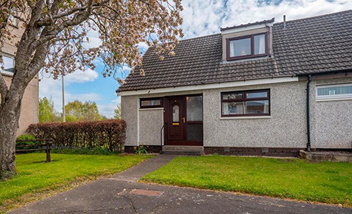 2 Bedroom Property For Sale In Rona Court, Perth, PH1