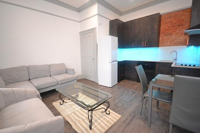 3 Bedroom Flat To Rent In Erleigh Court, Erleigh Road, RG1