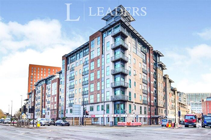 1 Bedroom Apartment For Sale In City Point, Chapel Street, Salford, M3