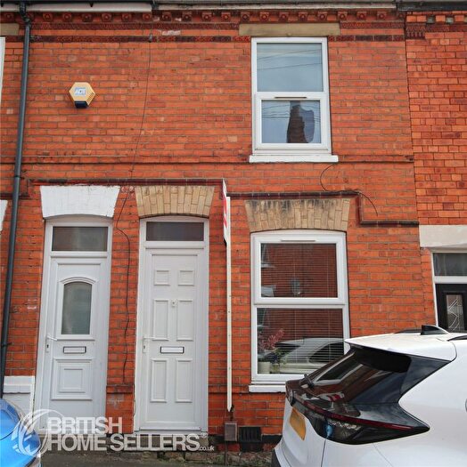 2 Bedroom Terraced House For Sale In Grafton Street, Lincoln, Lincolnshire, LN2