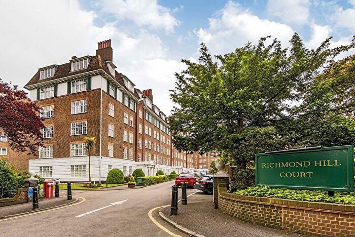 2 Bedroom Flat To Rent In Richmond Hill Court, Richmond, TW10