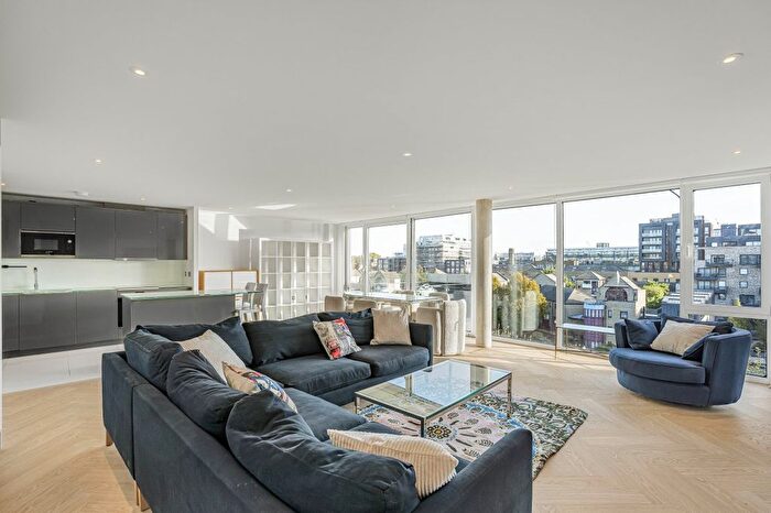 2 Bedroom Flat To Rent In Graham Street, Angel, N1