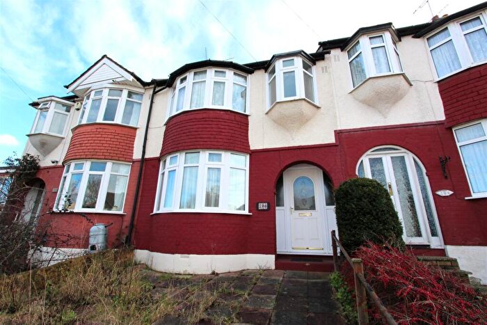 3 Bedroom Terraced House For Sale In Woodlands Road, Gillingham, ME7