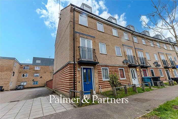 4 Bedroom End Terrace House For Sale In Harland Street, Ipswich, Suffolk, IP2