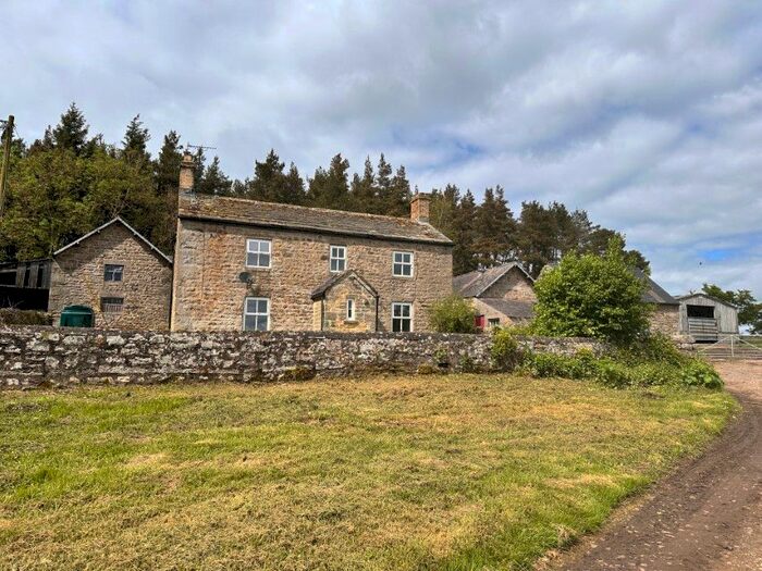 5 Bedroom Farmhouse To Rent In Whitfield, Hexham, NE47
