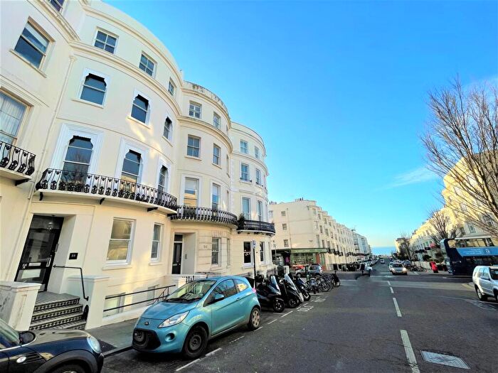 1 Bedroom Apartment To Rent In Lansdowne Place, Hove, BN3
