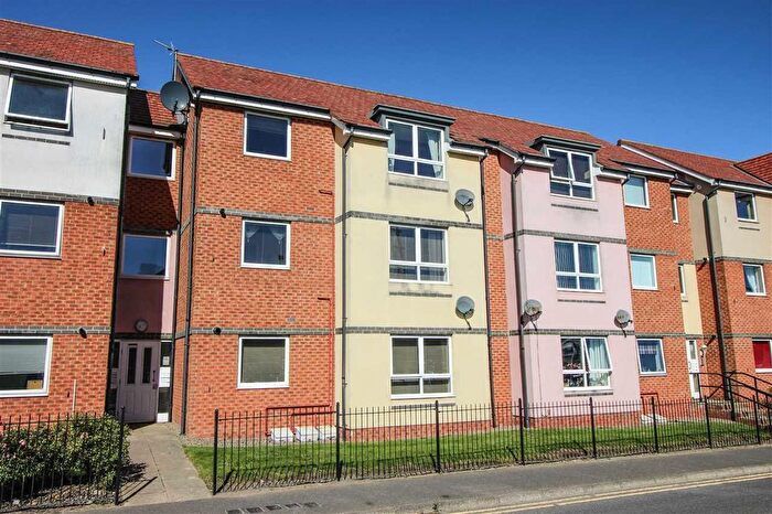 2 Bedroom Flat To Rent In Hindmarsh Drive, Barley Rise, Ashington, NE63