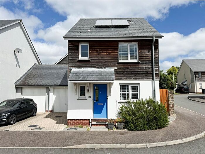 3 Bedroom Detached House For Sale In Castle Mill, Landkey, Barnstaple, EX32