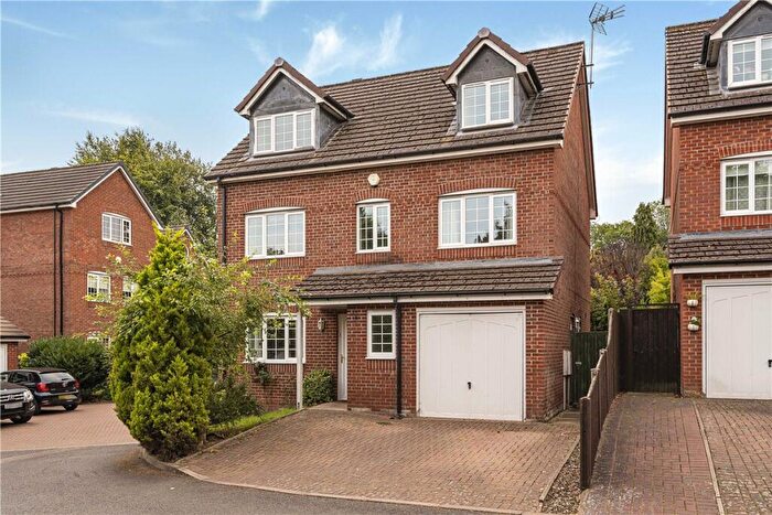 6 Bedroom Detached House For Sale In Arborfields Close, Kenilworth, Warwickshire, CV8