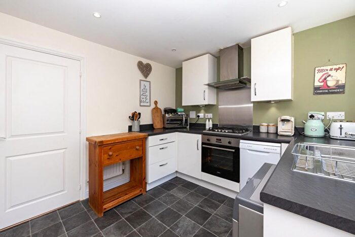 3 Bedroom End Of Terrace House For Sale In Lancaster Close, Hamstreet, Ashford, TN26