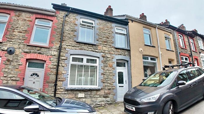 3 Bedroom Terraced House For Sale In William Street, Crumlin, NP11