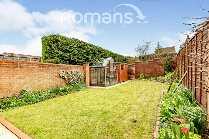 2 Bedroom House To Rent In Burgess Close, Odiham, Hook, RG29