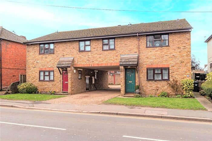 1 Bedroom Maisonette To Rent In Addlestone, Surrey, KT15