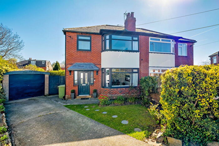 3 Bedroom Semi Detached House For Sale In Stainburn Gardens, Moortown, Leeds, LS17