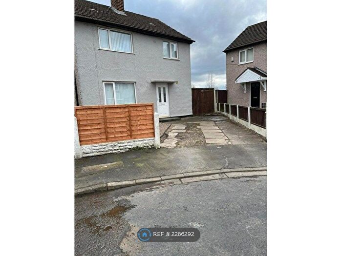 3 Bedroom Semi-Detached House To Rent In Pool End, St. Helens, WA9