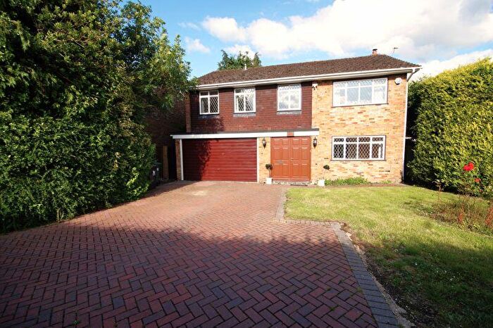 5 Bedroom Detached House To Rent In Missenden Road, High Wycombe, HP15