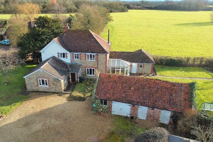 4 Bedroom Detached House For Sale In Buckhorn Weston, Dorset, SP8