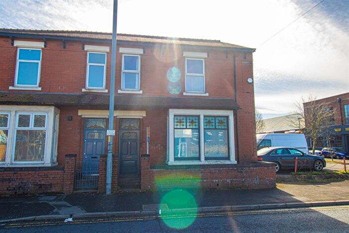 3 Bedroom End Terrace House To Rent In Blackpool Road, Fulwood, Preston, PR2