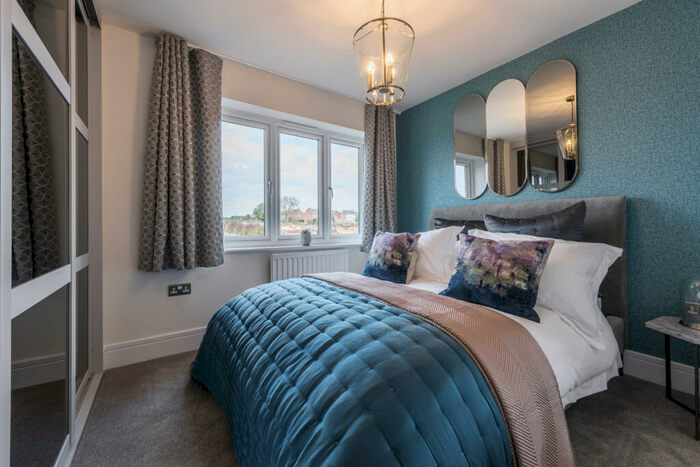 5 Bedroom Detached House For Sale In Cotchett Village, Derby, DE3