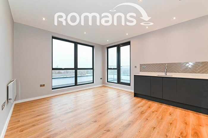 1 Bedroom Flat To Rent In The Braccans, London Road, Bracknell, RG12