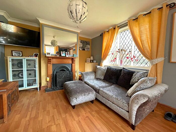 3 Bedroom End Of Terrace House For Sale In Wisbech Road, Thorney, Peterborough, PE6