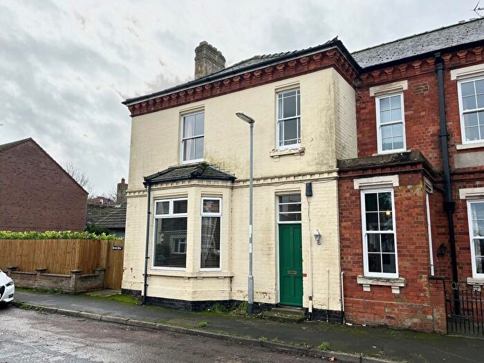 3 Bedroom End Of Terrace House For Sale In Wharf Street, Sutton Bridge, PE12